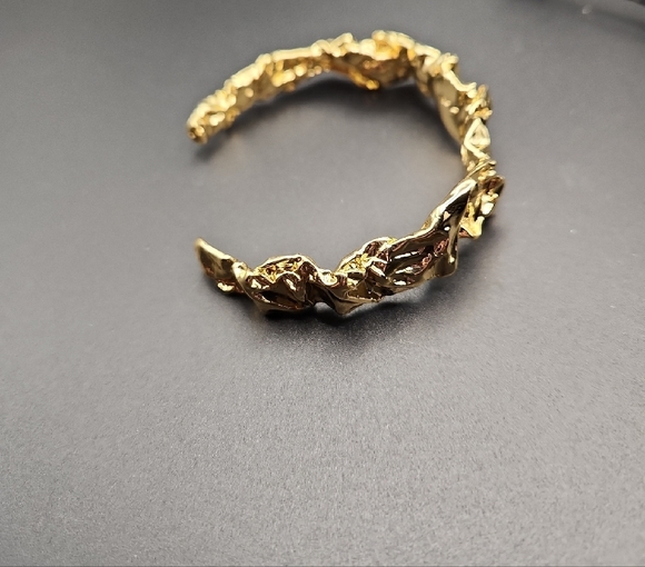 Amber Sceats Emery 24K Gold Plated Bracelet New - Picture 3 of 9